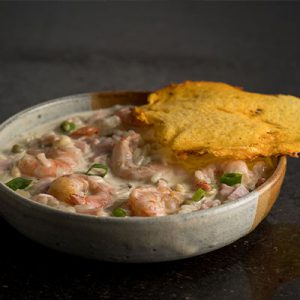 Supreme de Camarão Gratinado com Telha de Parmesão e Calda Quente de Catupiry® Original